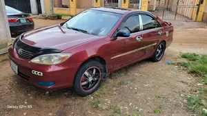 Toyota Camry LE 4dr Sedan (2.4L 4cyl 4A) 2004 Red