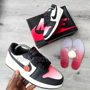 Paris Saint German (Psg) X Air Jordan 1 Low Retro Og Sneakers