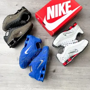 Original Nike Shox R4 Sneakers Collection