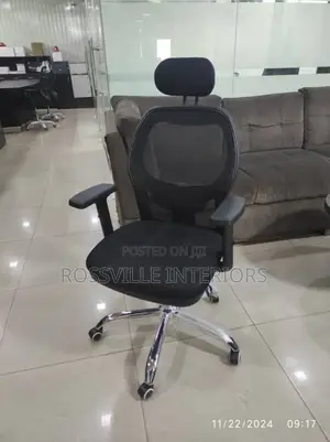 Ergonomic Mesh Office Chair , High Back With Adjustable Headrest