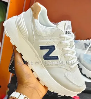 Unique Female Sneakers Win 3