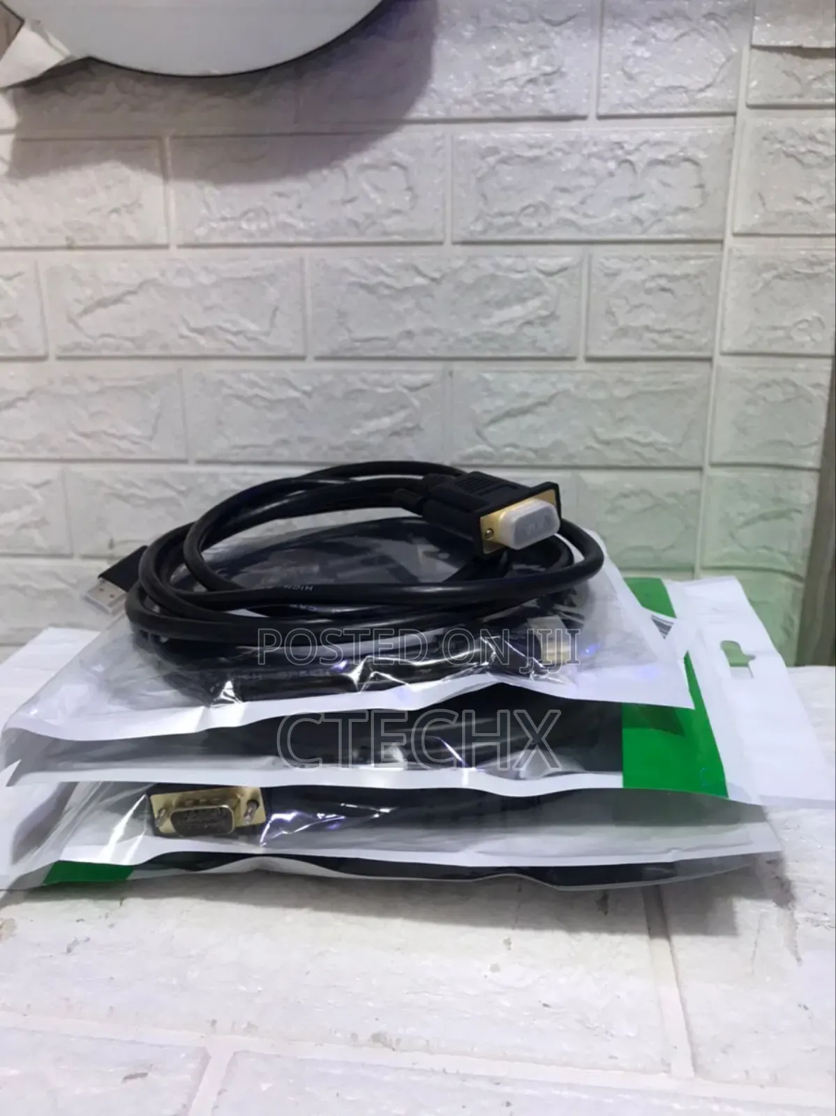 6ft/1.8m Gold-Plated 1080p Hdmi to Vga Adapter Cable