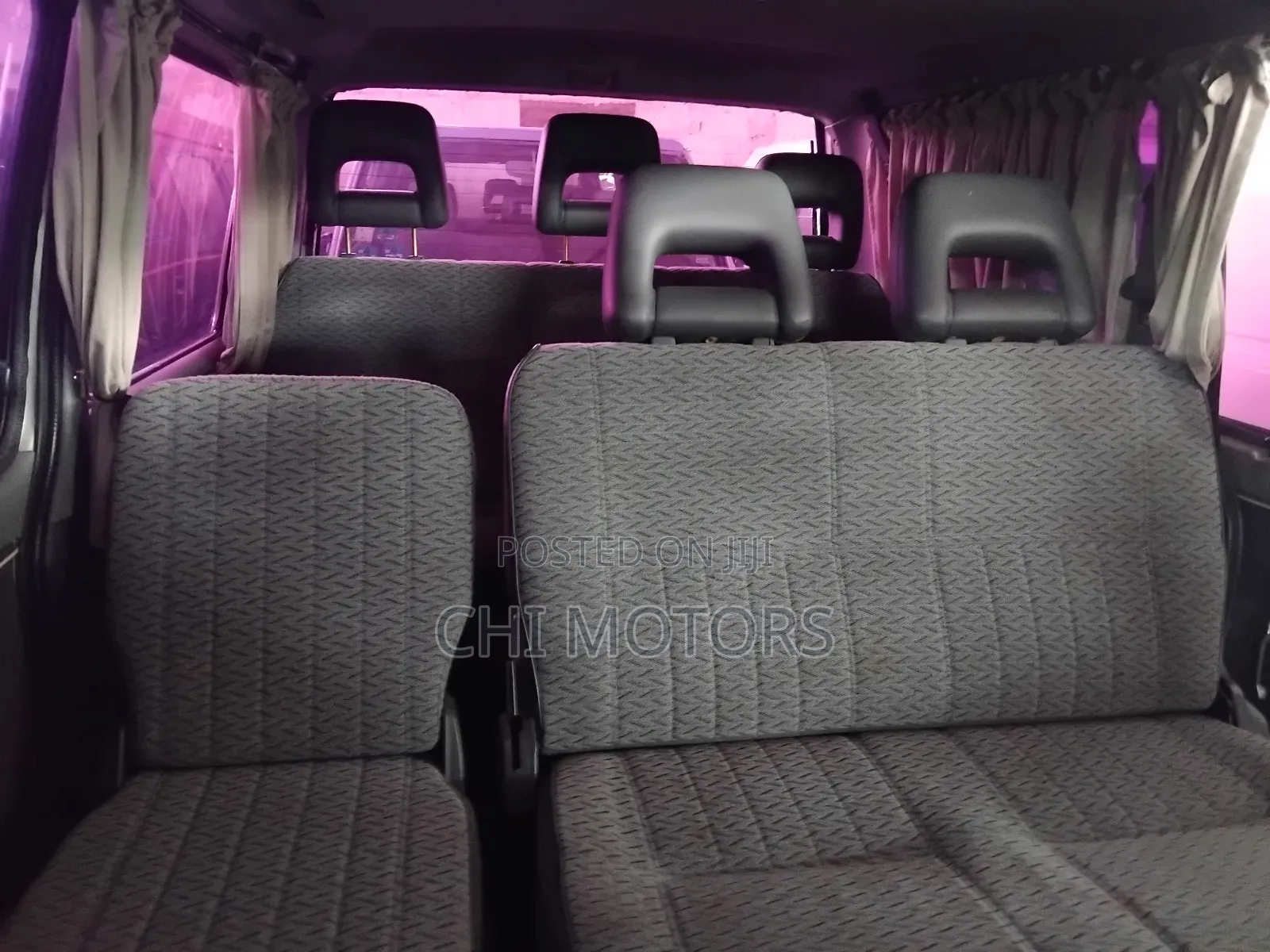 Mitsubishi L300 2005 Silver