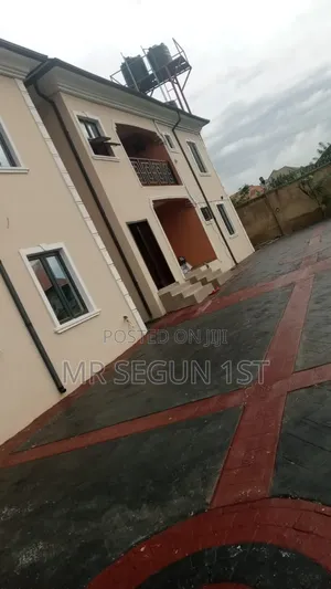 2bdrm Block of Flats in Sharon Estate, Akala Express for rent