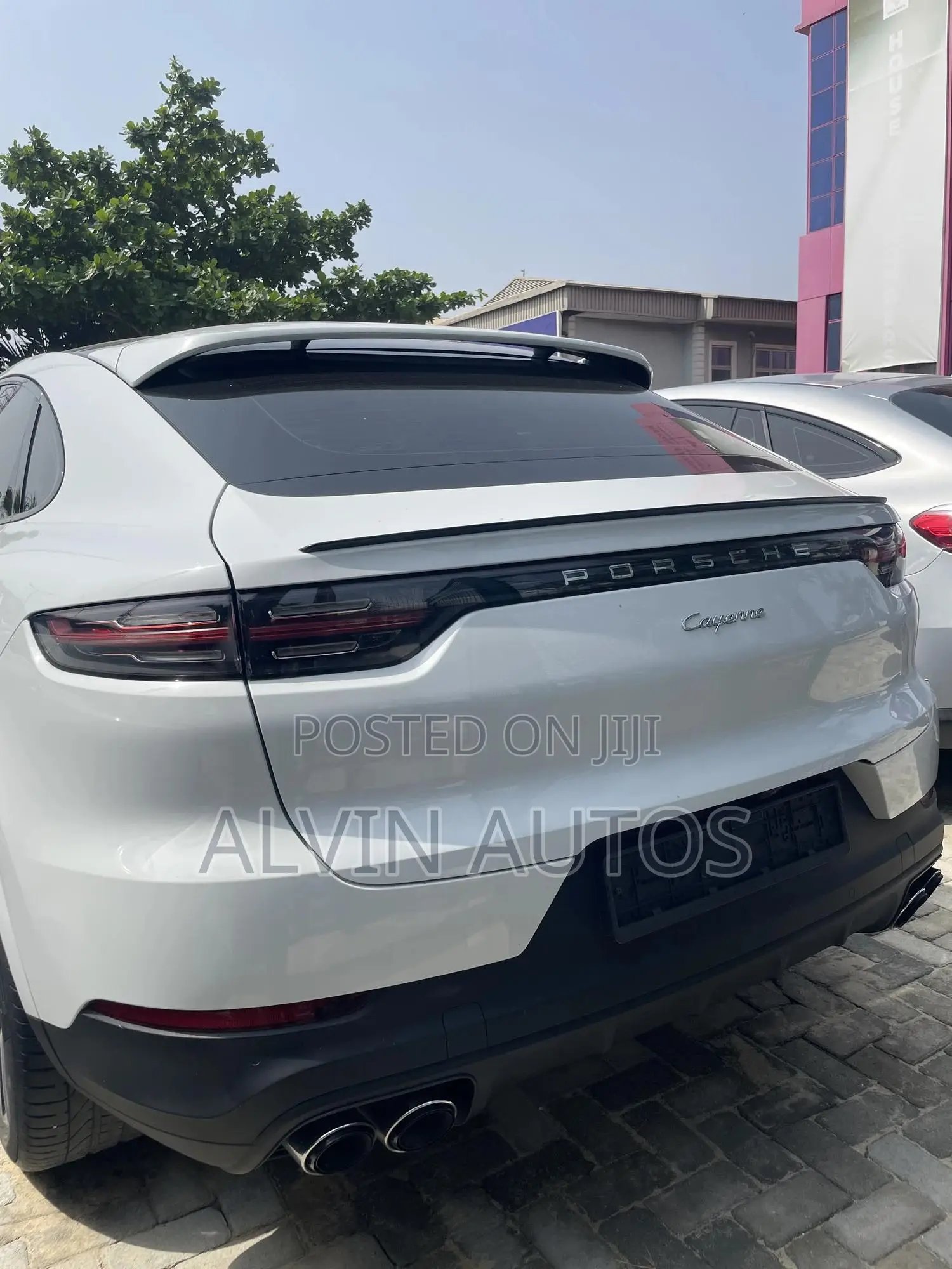 Porsche Cayenne S 2021 White