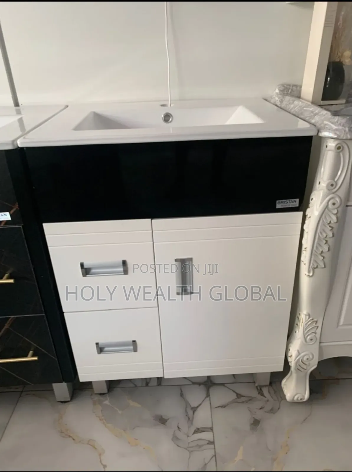 Luxury Set Water Closet (Wc)–Modern Design Superior Comfort