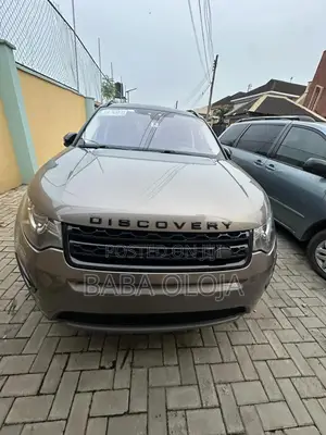 Land Rover Discovery Sport 2017 Brown