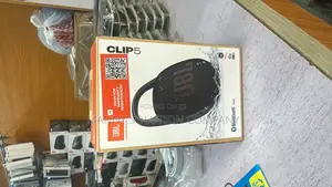 JBL Clip5 Speaker