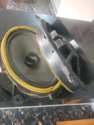 Venza,Highlander Speakers