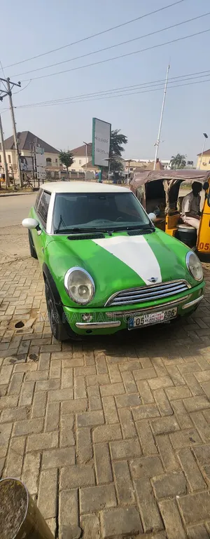 Mini Cooper 2005 Green