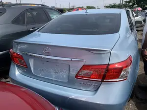 Lexus ES 350 2011 Blue