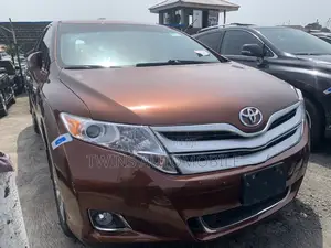 Toyota Venza LE 4dr Wagon AWD (2.7L 4cyl 6A) 2015 Brown
