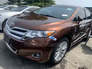 Toyota Venza LE 4dr Wagon AWD (2.7L 4cyl 6A) 2015 Brown