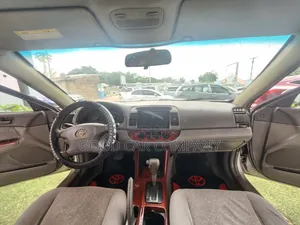 Toyota Camry 2003 Silver
