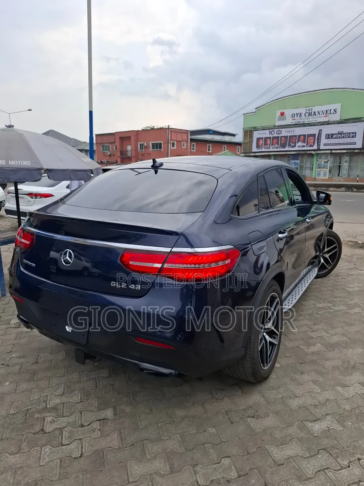Mercedes-Benz GLE-Class 2019 Blue