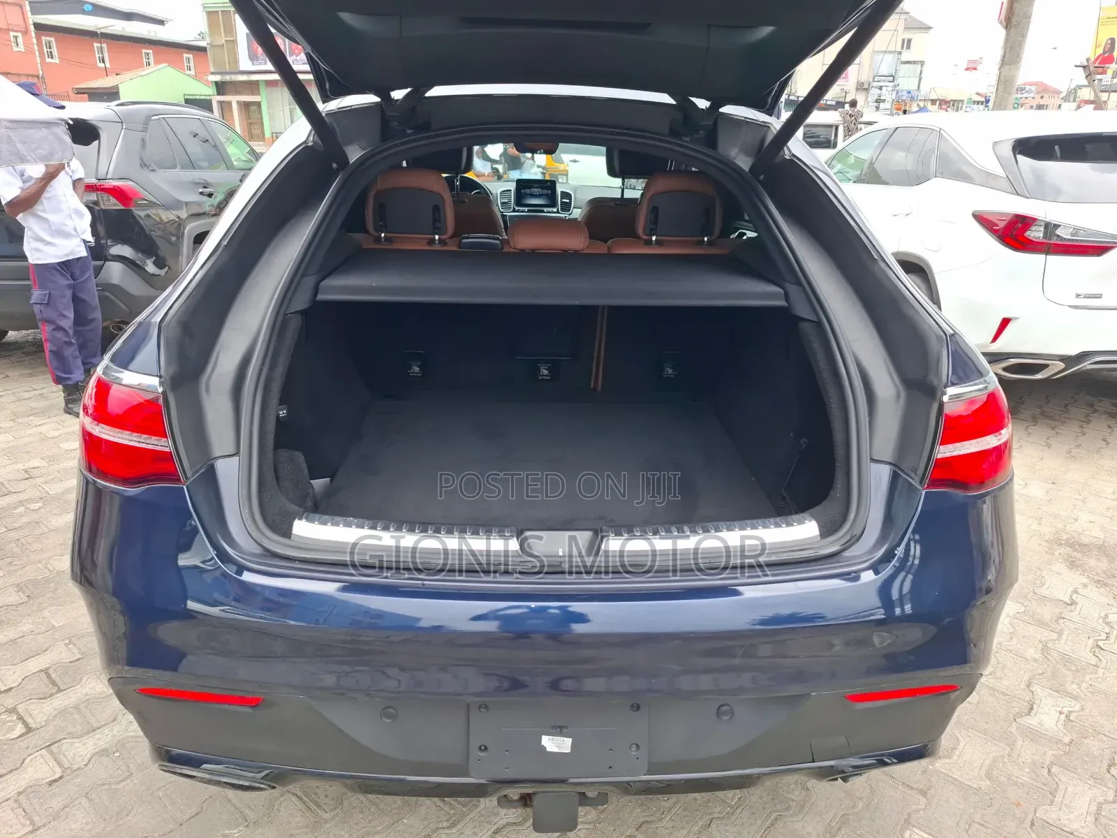 Mercedes-Benz GLE-Class 2019 Blue
