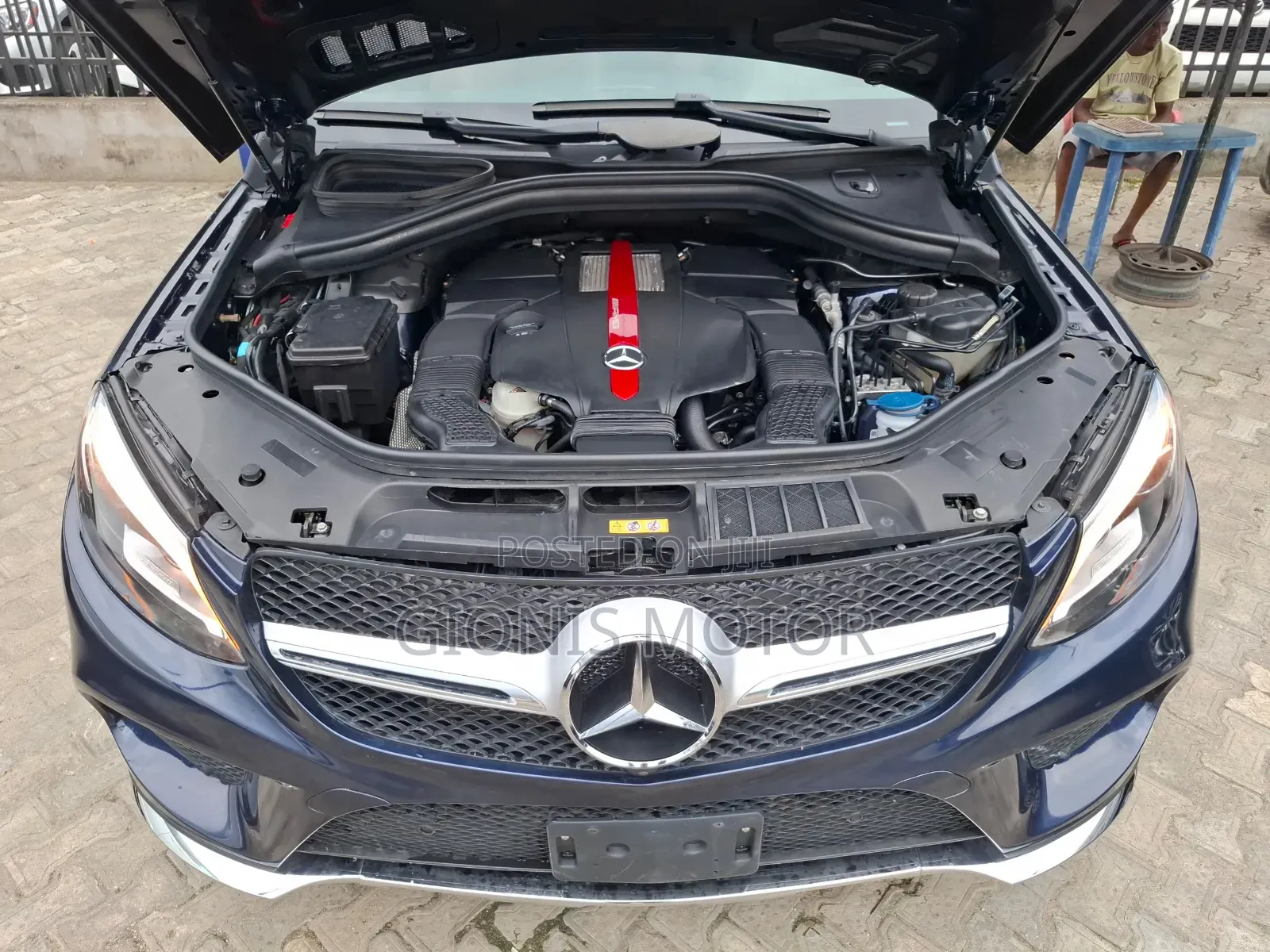 Mercedes-Benz GLE-Class 2019 Blue