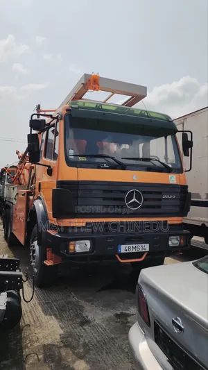 Super Clean Foreign Used Mercedes Benz Sewage Truck
