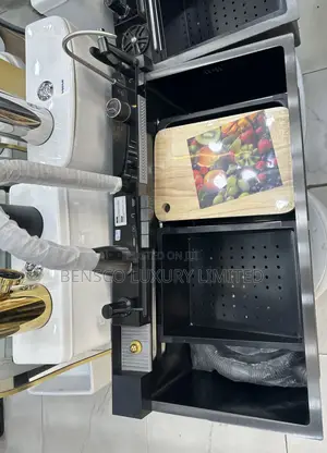 Standard Kitchen Sink With a Nano Finish Coating