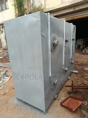 Dehydrator