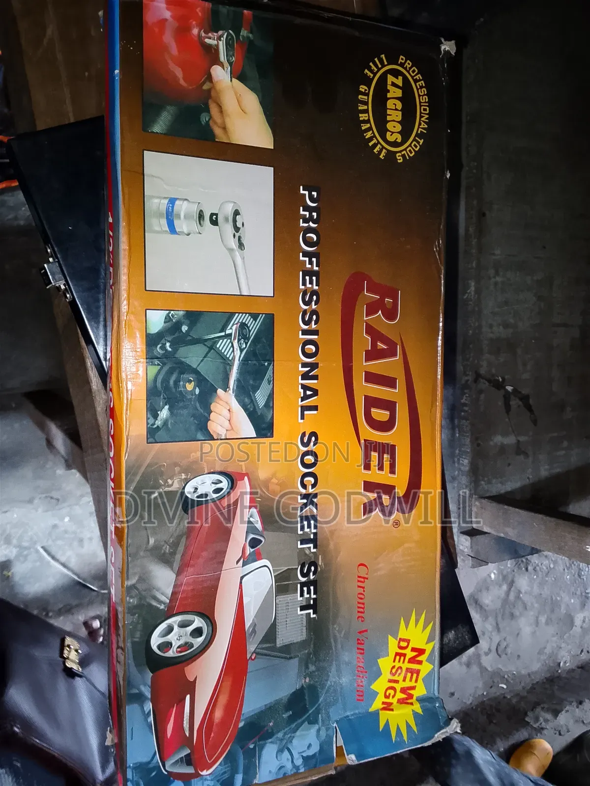 24 PCS Raider Sockets Sets