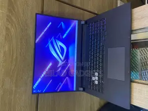 Laptop Asus ROG Strix G16 G614 16GB AMD Ryzen 7 SSD 512GB