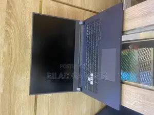 Laptop Asus ROG Strix G16 G614 16GB AMD Ryzen 7 SSD 512GB