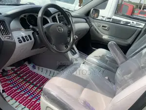 Toyota Highlander 2005 Silver