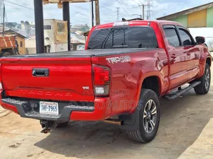 Toyota Tacoma TRD Sport 2019 Red