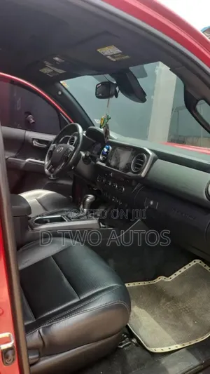 Toyota Tacoma TRD Sport 2019 Red