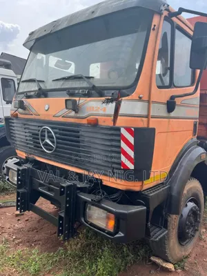 Mercedes Benz 1824 Tipper Truck With Auxiliary - Foreign Use