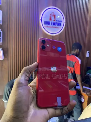 Apple iPhone 11 128 GB Red