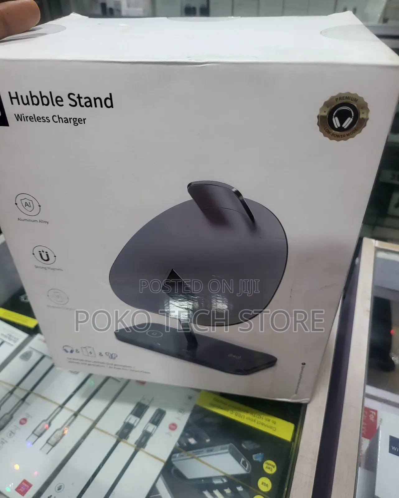 Hubble Stand Wireless Charger