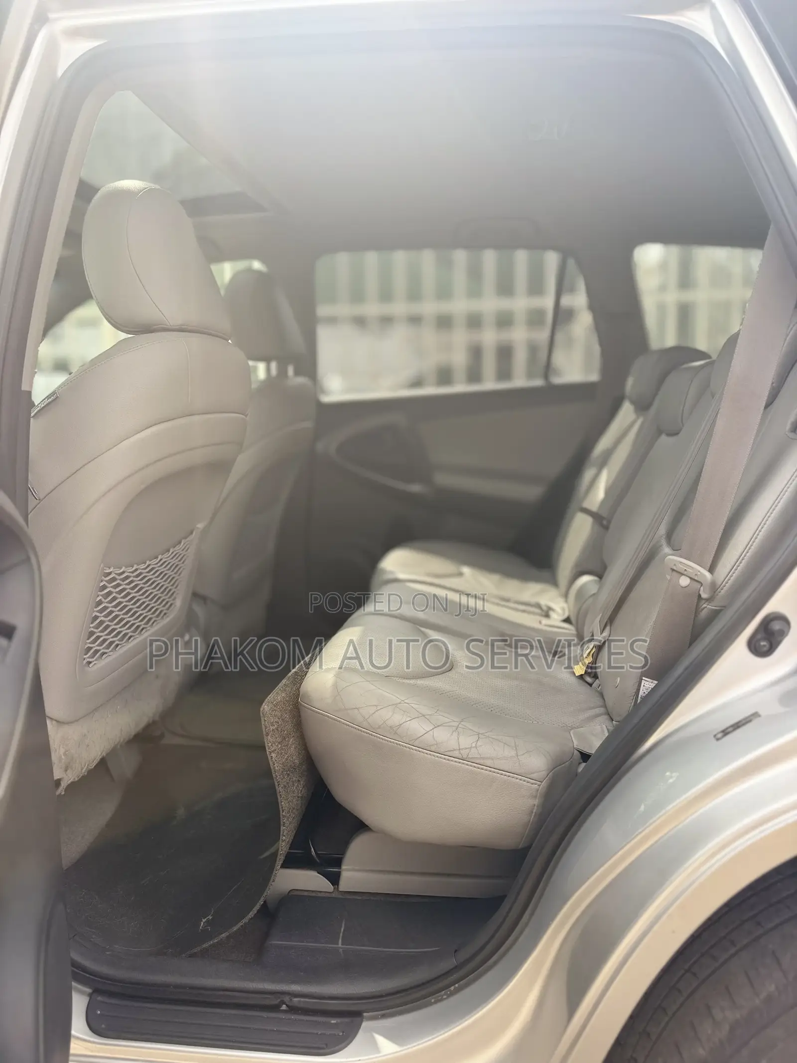Toyota RAV4 2009 Silver