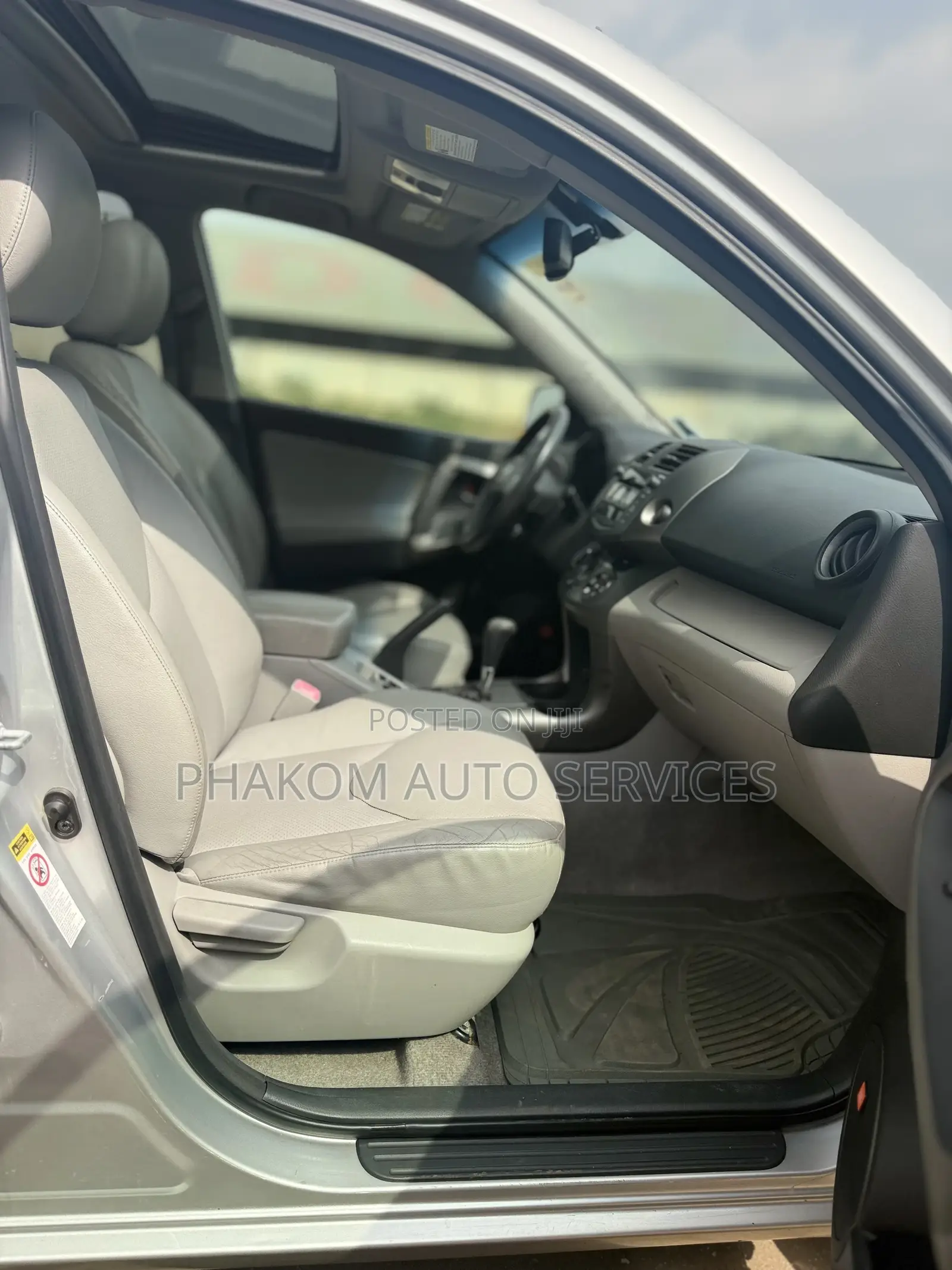 Toyota RAV4 2009 Silver