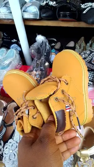 Boys Brown Boot Shoe