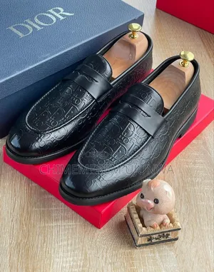 High-Quality Dior Corporate Shoe