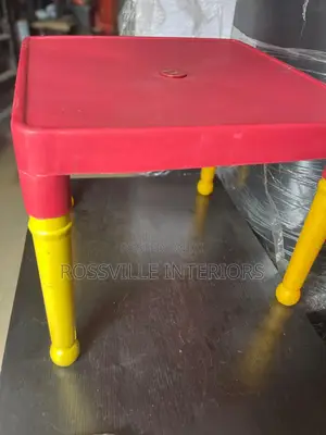 Exquisite Baby Table
