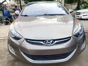 Hyundai Elantra GLS Sedan FWD (1.8L 4cyl 6A) 2013 Brown