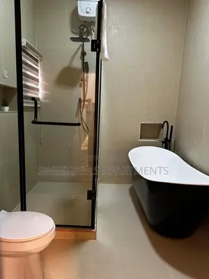1 Bedroom Apartment With Bath Tub and Ps5