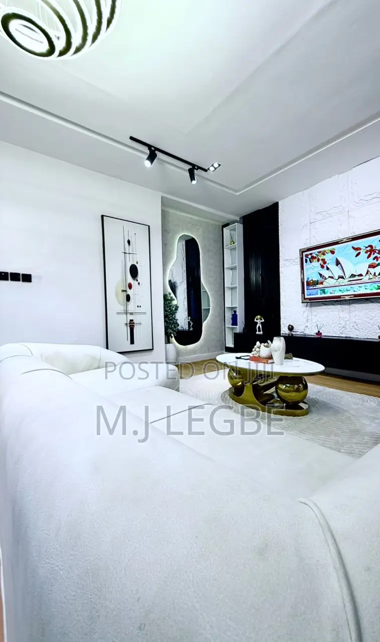 Short Stay Apartment