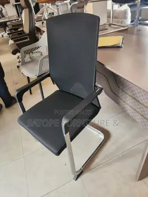 Elegant Design Office Chairs