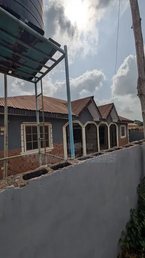 4bdrm Bungalow in Progressive Estate, Akobo for sale