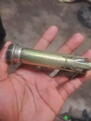 M16 Expansion Bolt Yellow