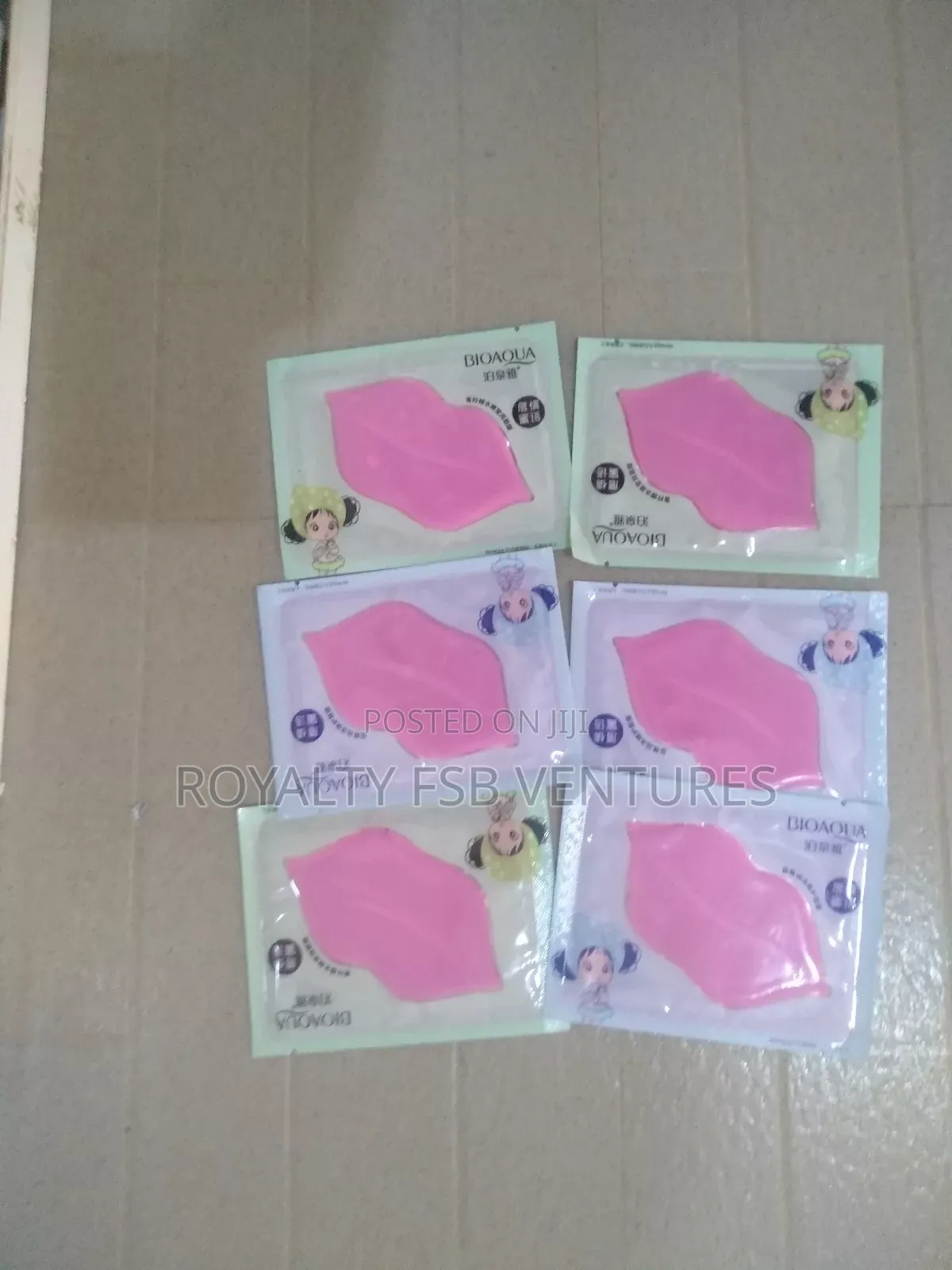 Lips Mask 001