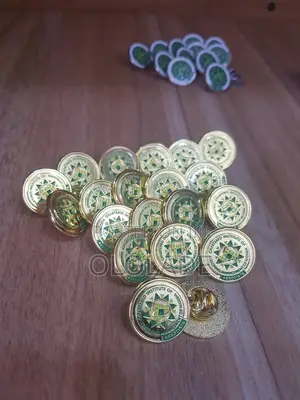 Lapel Pins, Botton Badge
