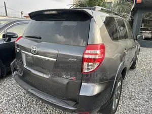 Toyota RAV4 2012 Gray