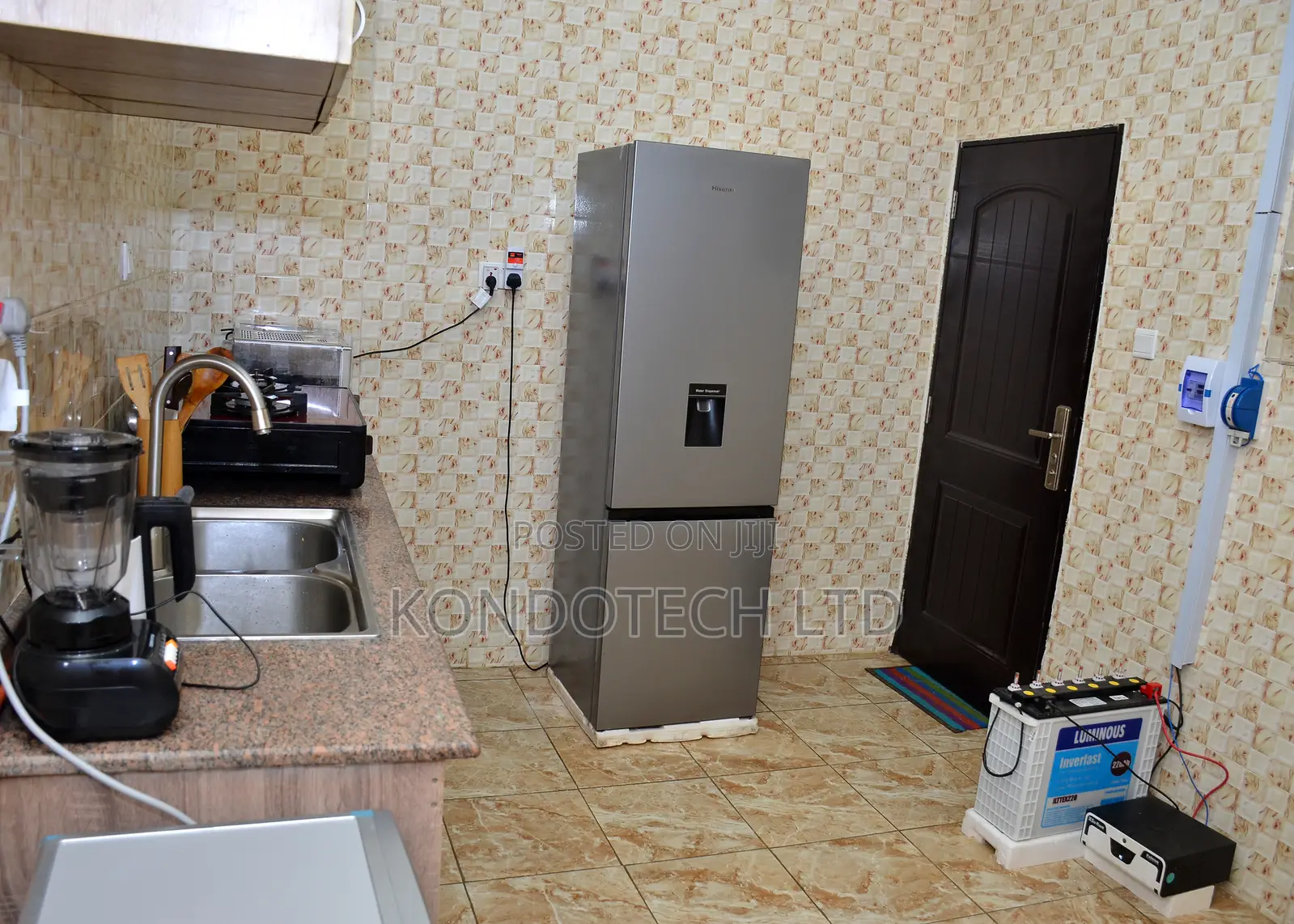 Single Room, Shared Apartment