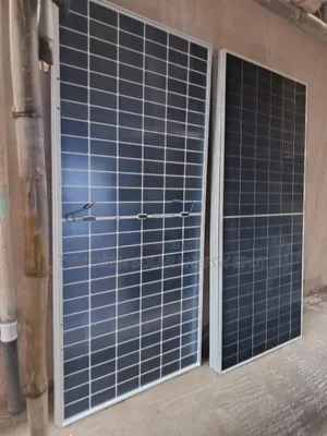 700watt Jinko Solar Panel Halfcourt