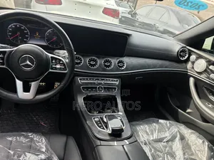 Mercedes-Benz E450 2020 White
